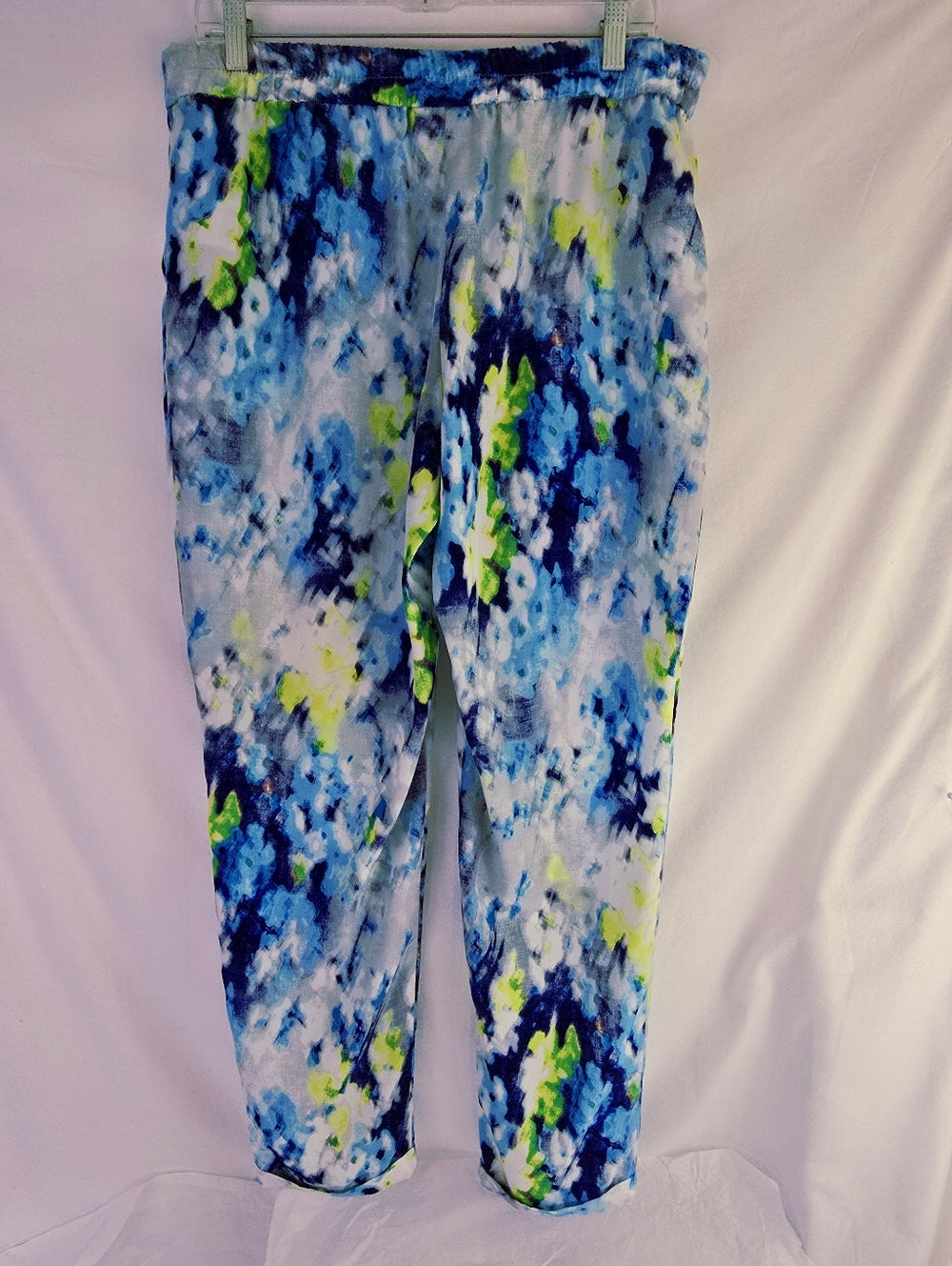 Liz Claiborne Abstract Watercolor Pull-On Pockets Pants - Size M - Picture 2 of 14